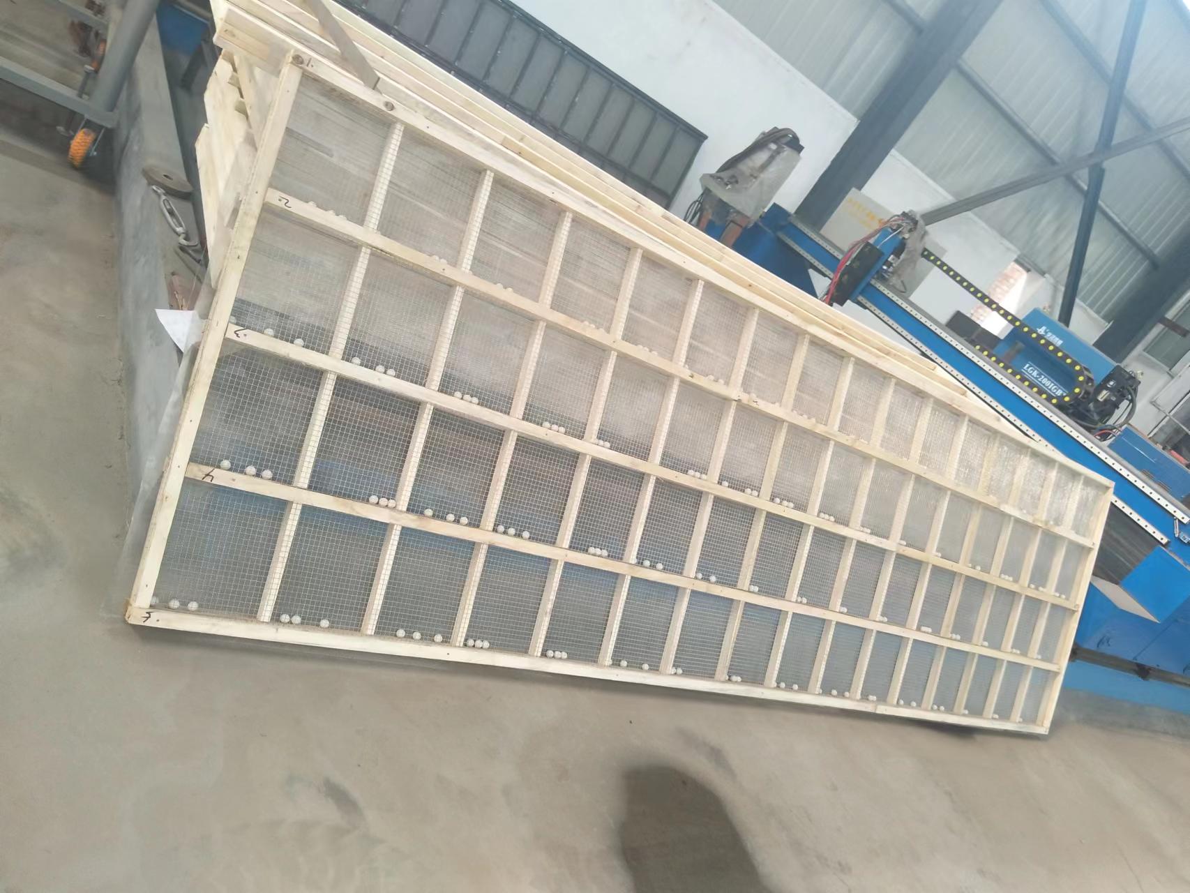 直線(xiàn)振動(dòng)篩安裝篩網(wǎng)的注意事項